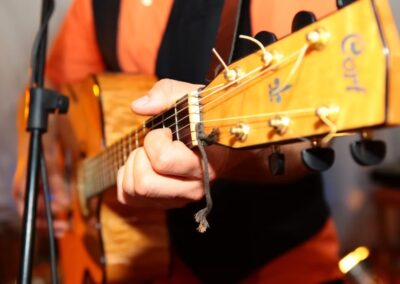 Skupina Damačica - Najboljši žur bend! Obletnice, abrahami, veselice, ohceti in festivali, lahko pa pridemo tudi samo za dobro družbo.